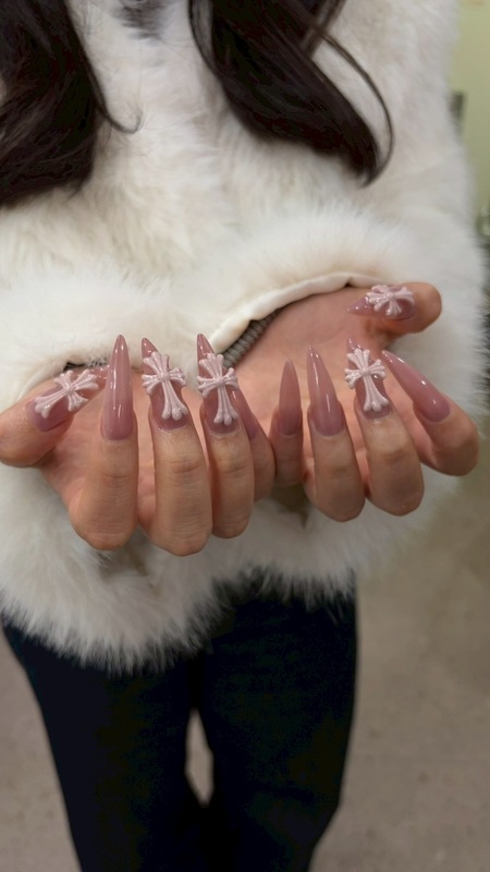 【Y2Kネイル】のサムネイル