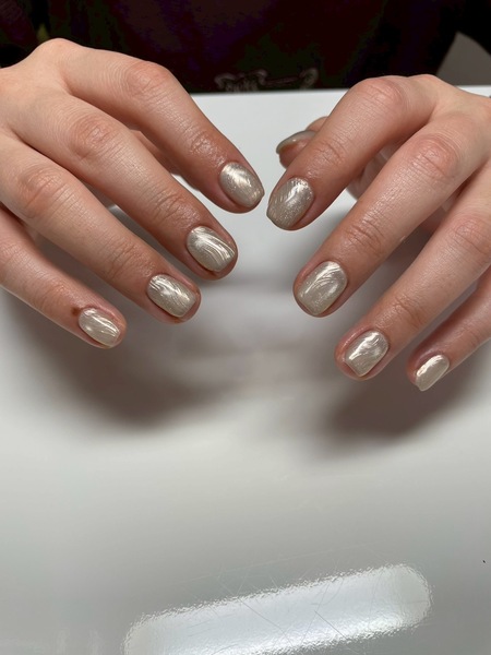 【上品ミラーネイル】のサムネイル