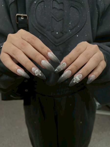 【海外ネイル】のサムネイル