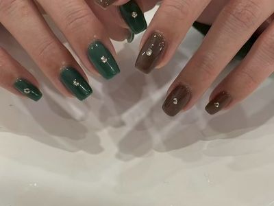 【バイカラーネイル】