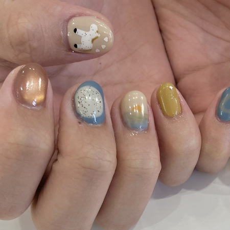 手描きゆるネイルのサムネイル