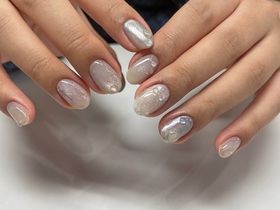 水滴ニュアンスネイル