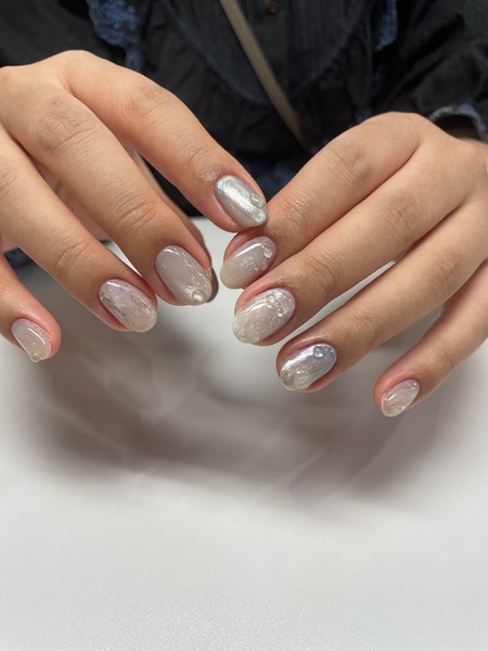 水滴ニュアンスネイルのサムネイル