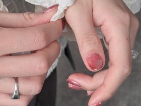 チューリップピンクネイル