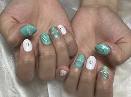 ティファニーカラーネイル