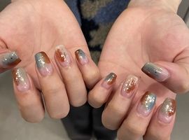 秋色塗りかけネイル