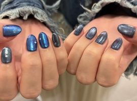 ちぐはぐキラキラネイル