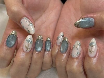マグネットアンティークミラーフラワー【担当】本山