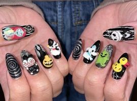 キャラクターハロウィンネイル