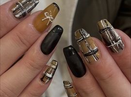 チェックネイル