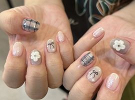 個性派フラワーネイル[町田/パラジェル]