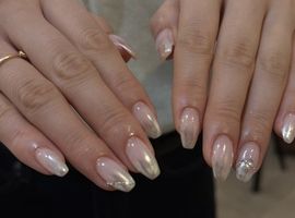 ミラーグラデーションネイル