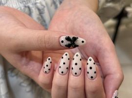 ドットネイル[町田/パラジェル]