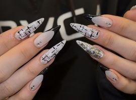 ツイードビジューネイル[町田/パラジェル