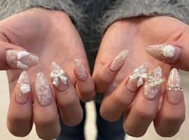 レースネイル[町田/持ち込み]