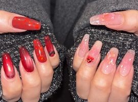 チーク×マグネットネイル[町田/ワンホン]