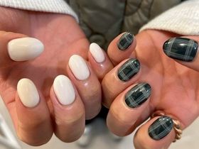 ちぐはぐチェックネイル【担当】君村