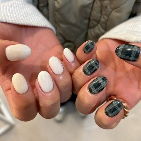 ちぐはぐチェックネイル【担当】君村のサムネイル