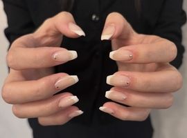 フレンチネイル[町田/パラジェル]