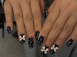 ドットリボンネイル