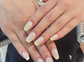 レースフレンチネイル[町田/パラジェル]