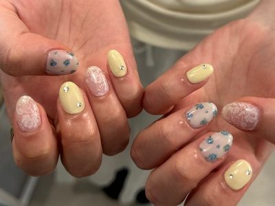 お花レースネイル【担当】本山