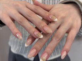 フレンチ×リボンネイル