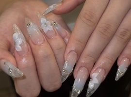 クリアフラワーネイル[町田/パラジェル]