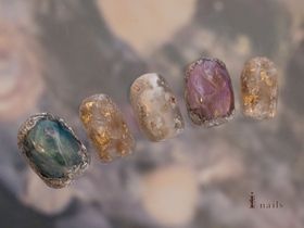 鉱物アクセサリー【担当】根本