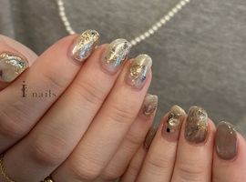 寒色キラキラニュアンスネイル¥6500～