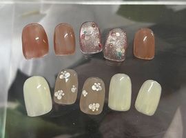 ［期間限定］フラワーホロネイル　¥7980～