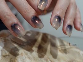 グラデブルーニュアンスネイル　￥6500～
