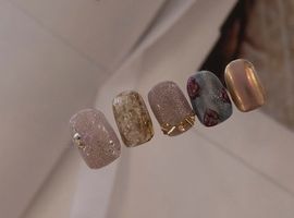 5月 accessory collection