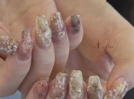 ニュアンスフラワーネイル　¥6500～