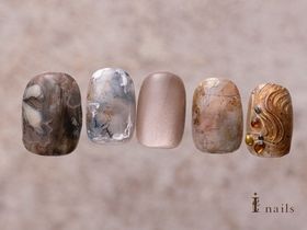 鉱物アクセサリーネイル【担当】城間