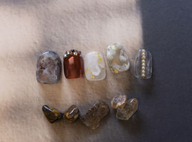 9月 accessory collection