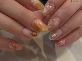 オータム上品ネイル　￥6,500～