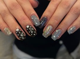 キラキラドットネイル￥6500～