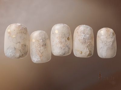 ホワイトニュアンス【担当】根本