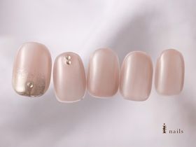 ミラーグラデネイル【担当】泉