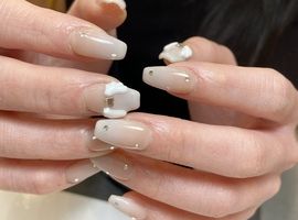 【chihiro】gradation nail