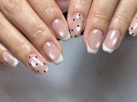【chihiro】フレンチnail