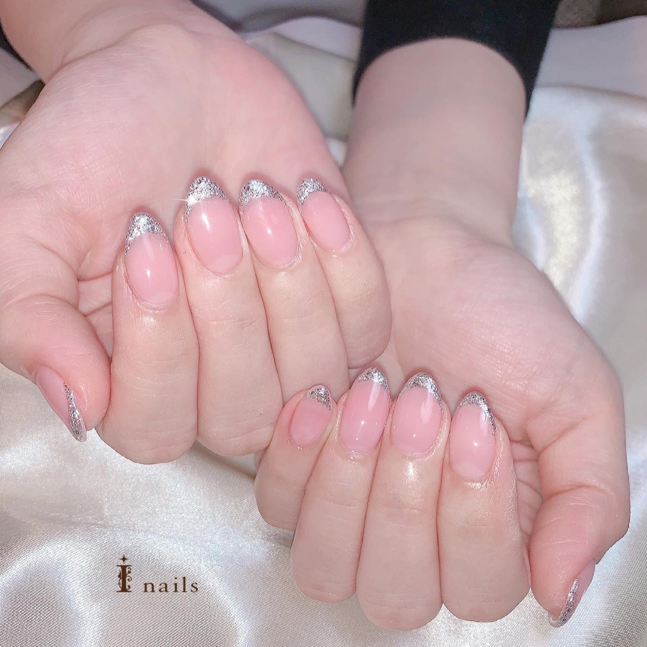 ラメフレンチネイル 担当 Akiko N 四条河原町のネイルサロン アイネイルズ四条河原町店