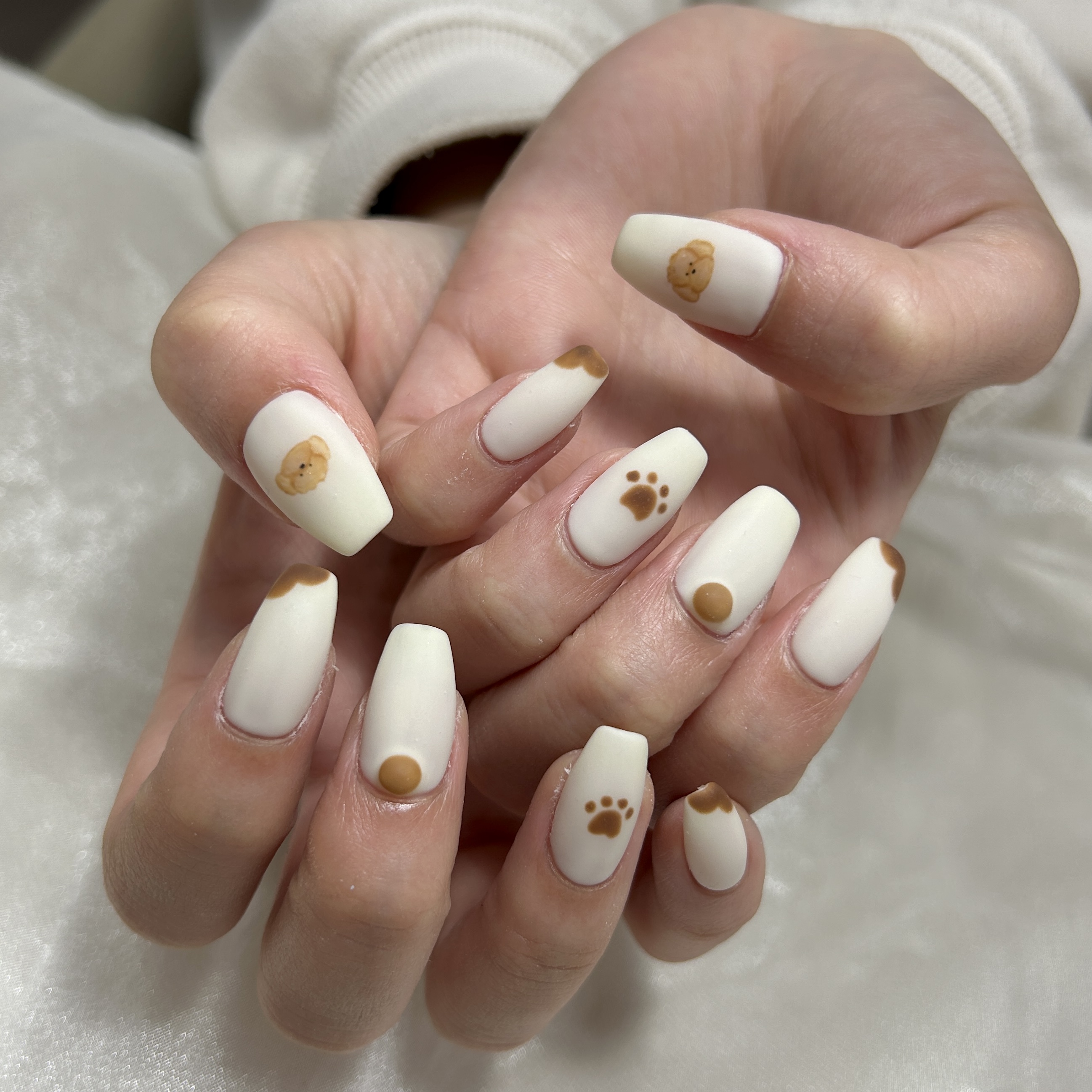 犬ネイル | 町田のネイルサロン【アイネイルズ町田店】