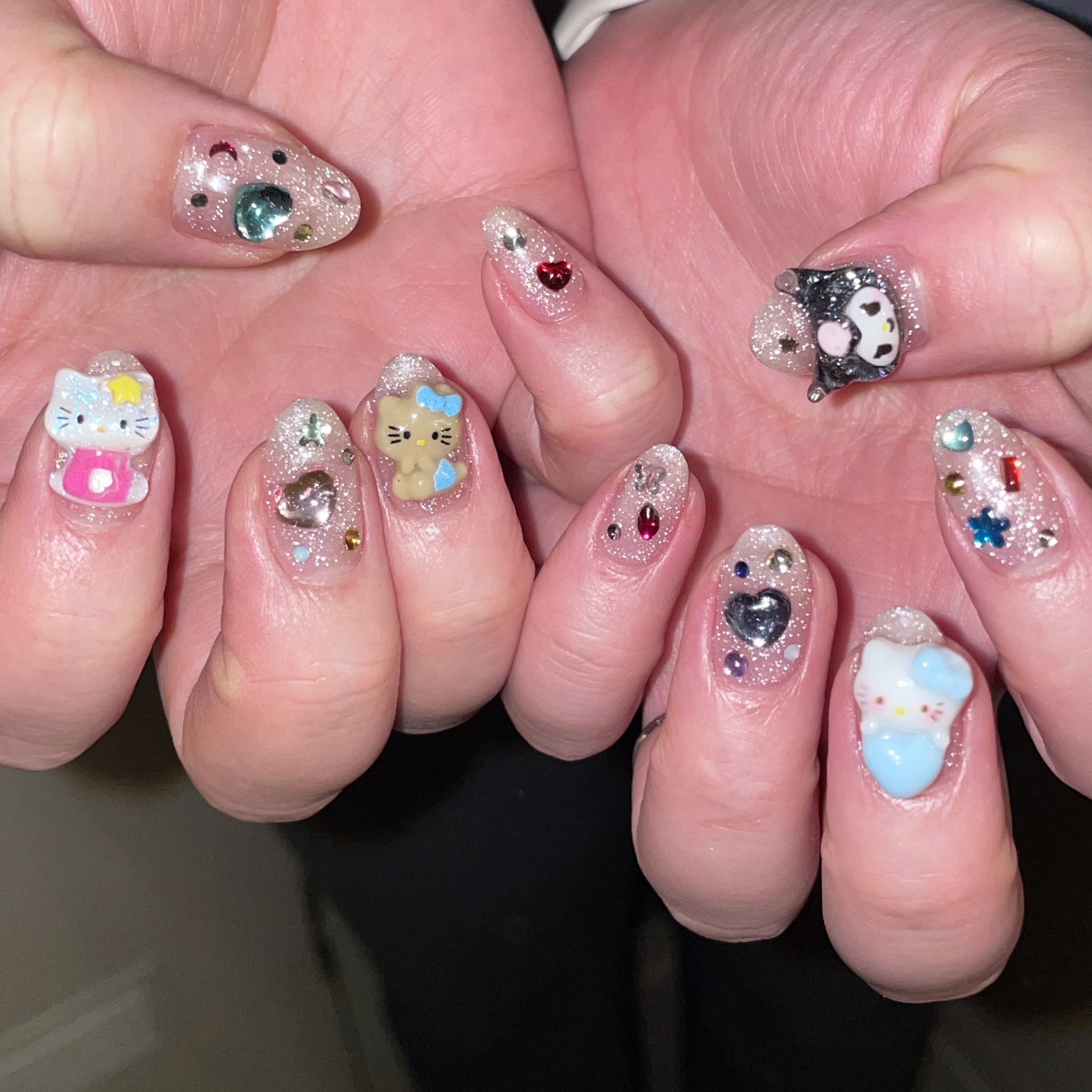 FD139EC9-20C0-4D46-805F-