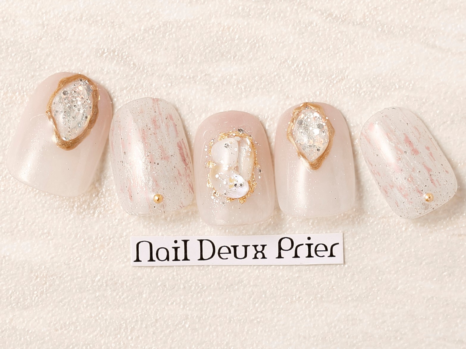 メタリックホイルアートネイル 池袋のネイルサロン ネイルドゥプリエ池袋店