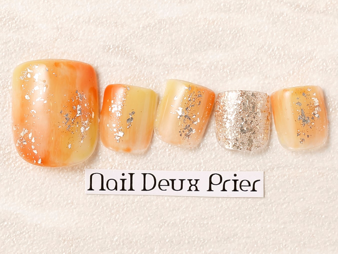 サマーカラータイダイフットネイル 担当 櫻井 池袋のネイルサロン ネイルドゥプリエ池袋店