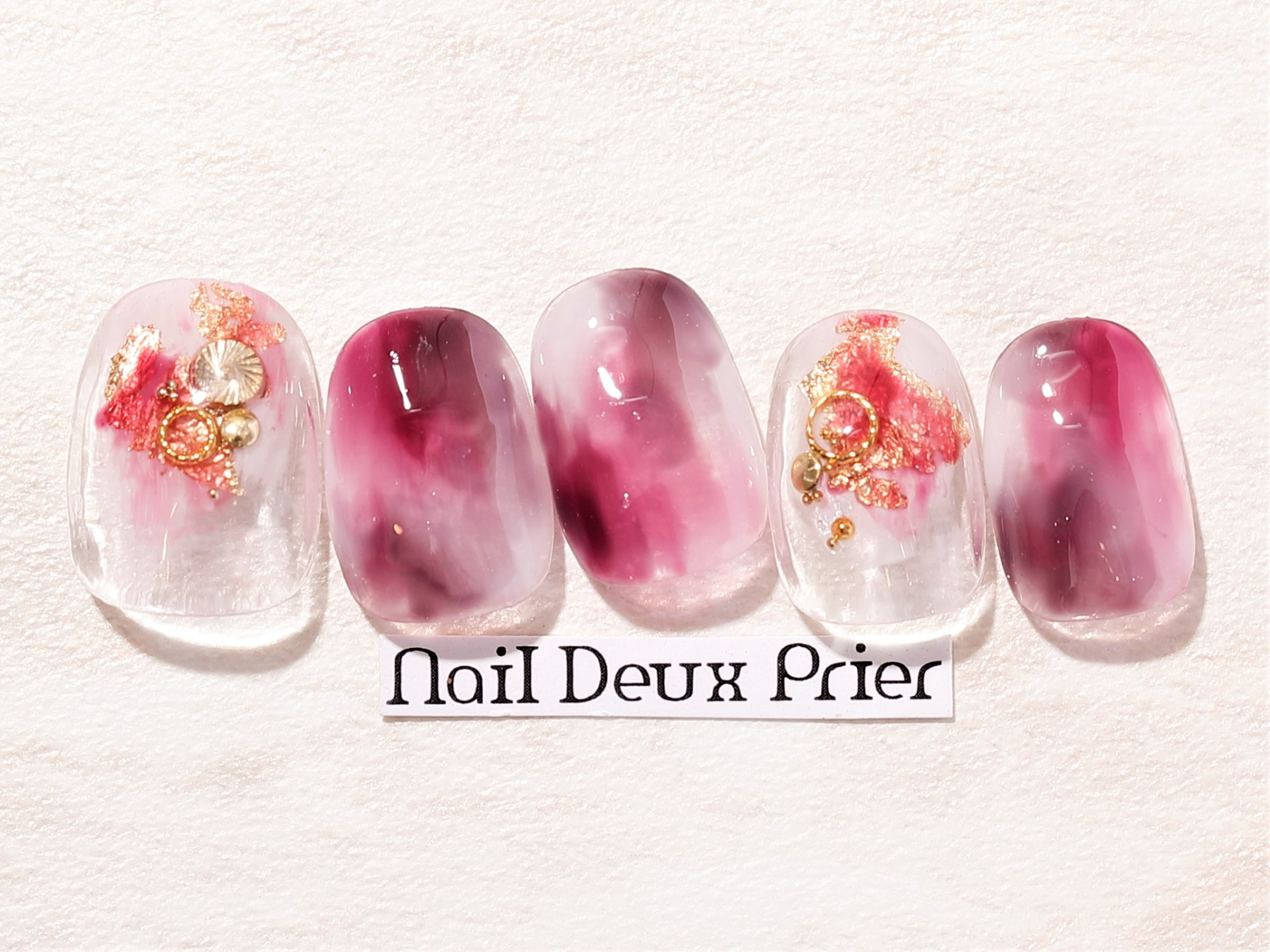 パープルホイルアートネイル 担当 櫻井 池袋のネイルサロン ネイルドゥプリエ池袋店