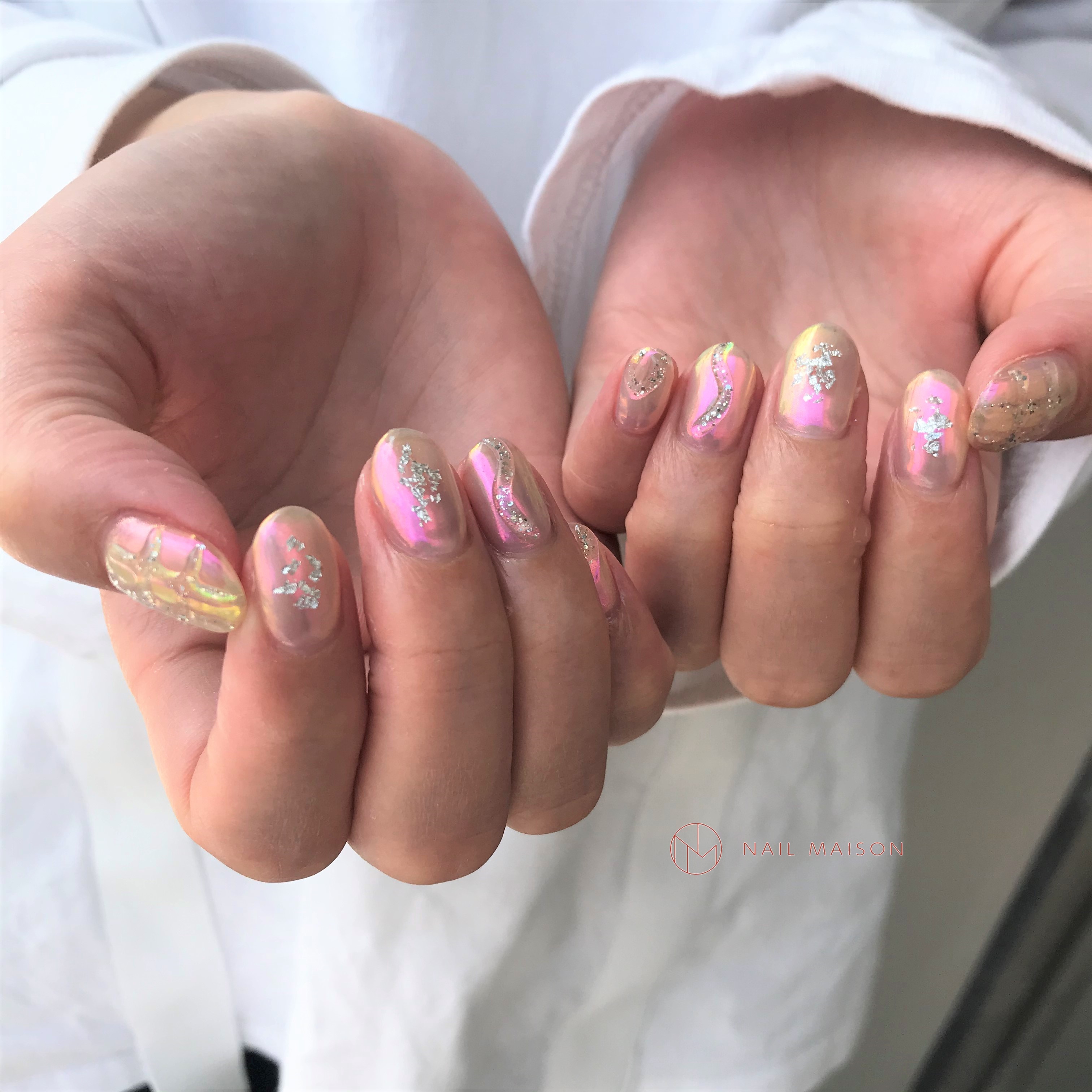 キラキラミラーぷっくりネイル 担当 齋藤 池袋のネイルサロン ネイルメゾン池袋店 キラキラミラーぷっくりネイル 担当 齋藤 池袋のネイルサロン ネイルメゾン池袋店