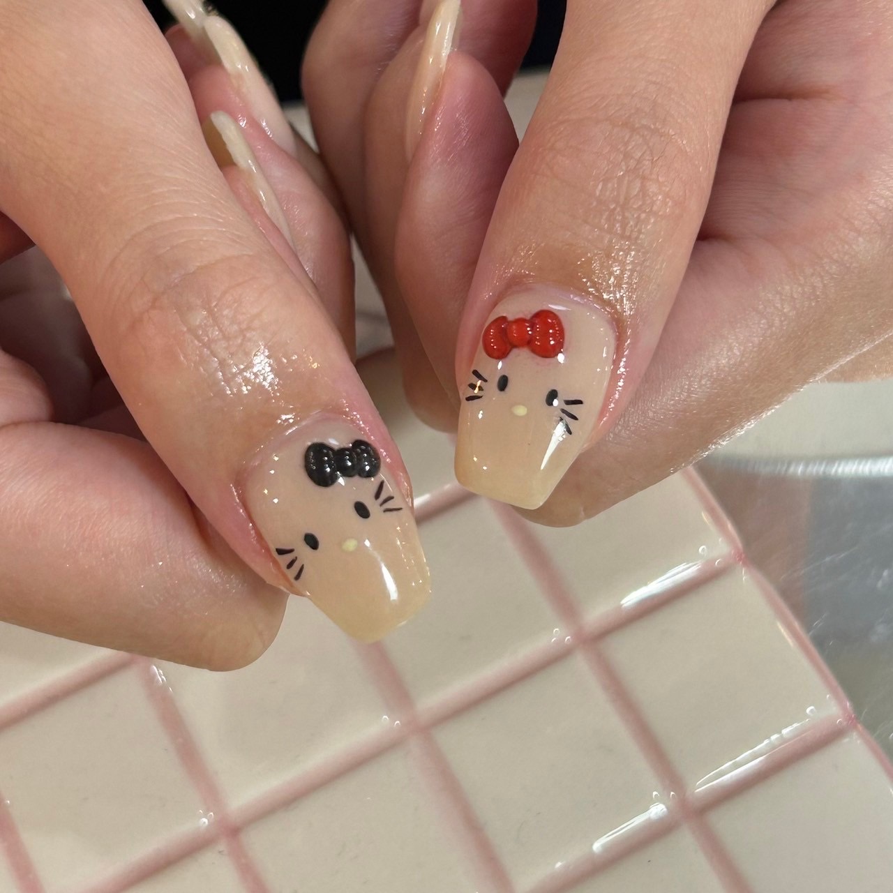 手書きキティ𝜗𝜚.⋆ | 渋谷のネイルサロン【ネイルメゾン渋谷店】